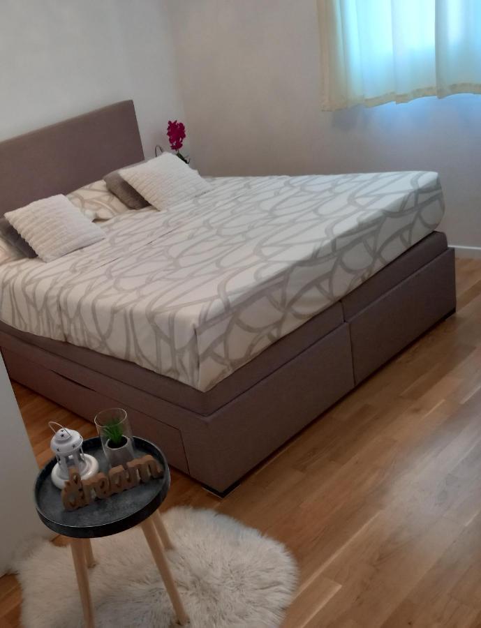 Apartment Hedonist Spalato ภายนอก รูปภาพ