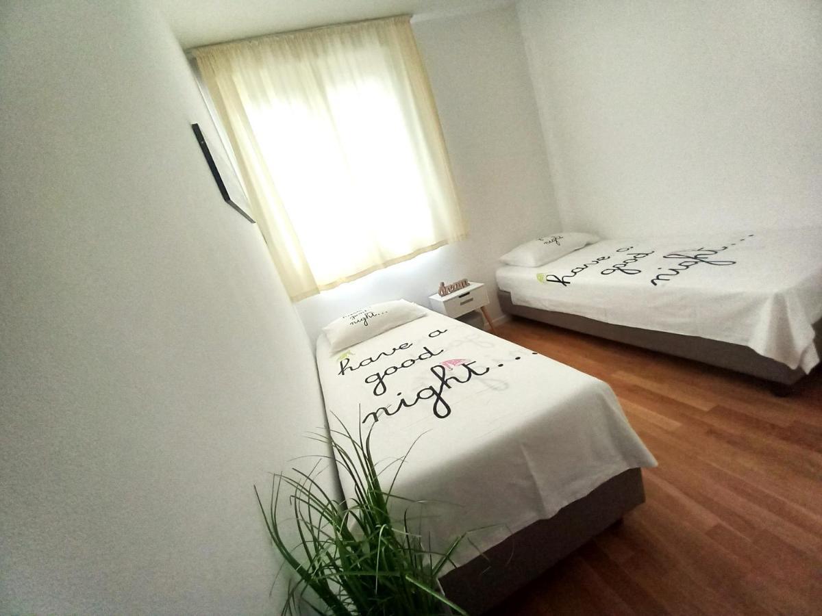 Apartment Hedonist Spalato ภายนอก รูปภาพ
